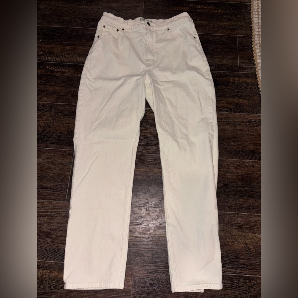Abercrombie & Fitch Women’s The Ankle Straight Ultra High Rise
